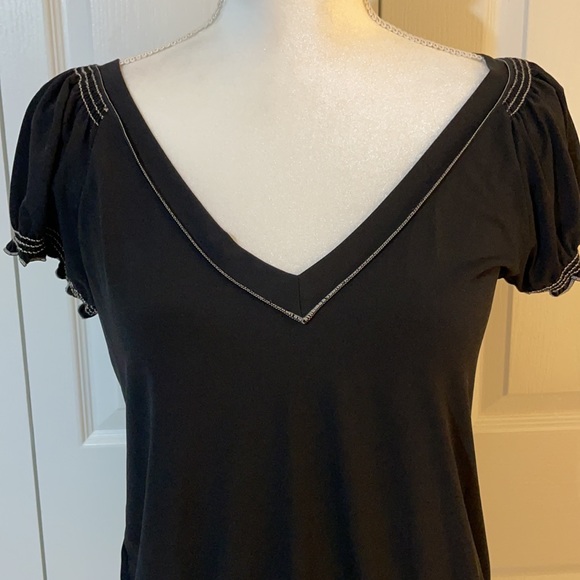 Studio M Women’s SZ M Black V-Neck Pullover Short Sleeve Casual Top - Picture 2 of 13